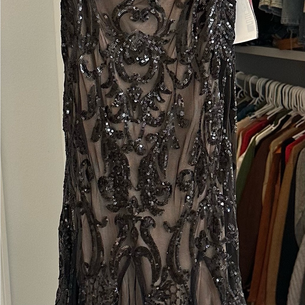 Elegant Black Sequin Evening Dress